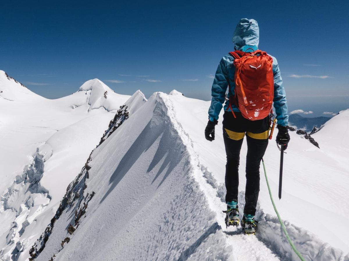 Alagna Mountain Resort & Spa Bagian luar foto