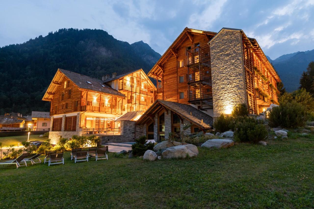 Alagna Mountain Resort & Spa Bagian luar foto