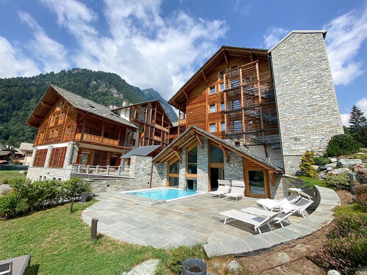 Alagna Mountain Resort & Spa Bagian luar foto